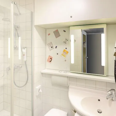 فندق Ibis Mitte 3*