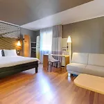 Hotel Ibis Mitte 3*