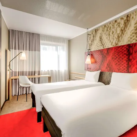 Ibis Mitte Отель 3*