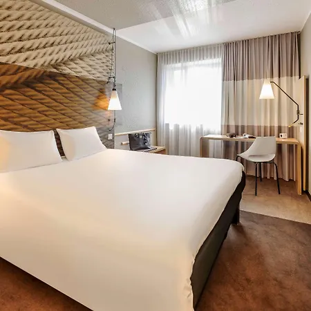 Ibis Mitte Отель Берлин