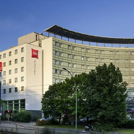 Отель Ibis Mitte 3*