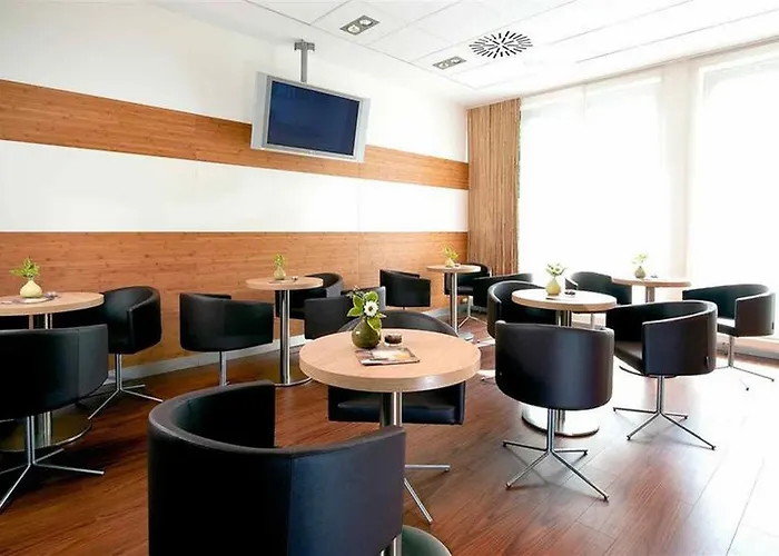 Ibis Mitte 酒店 3*