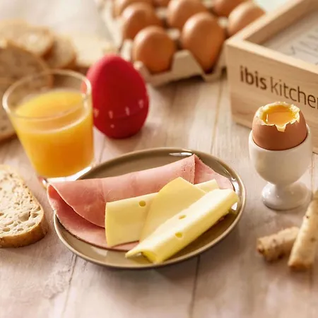 Ibis Mitte Hotel 3*