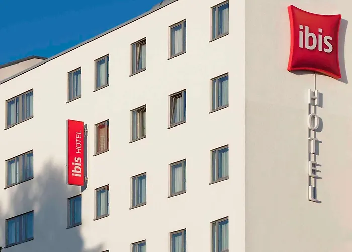 Ibis Mitte 3*